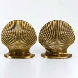 Vintage Brass Clam Shell Seashell Pair Bookends Nautical Beach Decor 5”